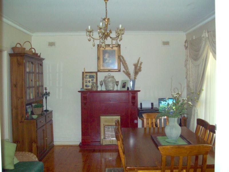 4 Roland Road, Rostrevor SA 5073