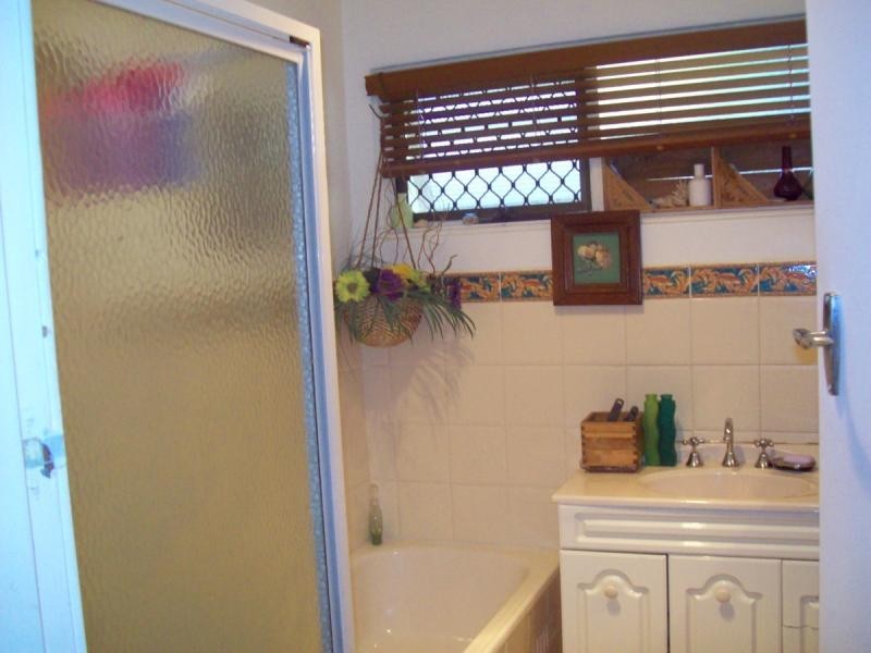 4 Roland Road, Rostrevor SA 5073