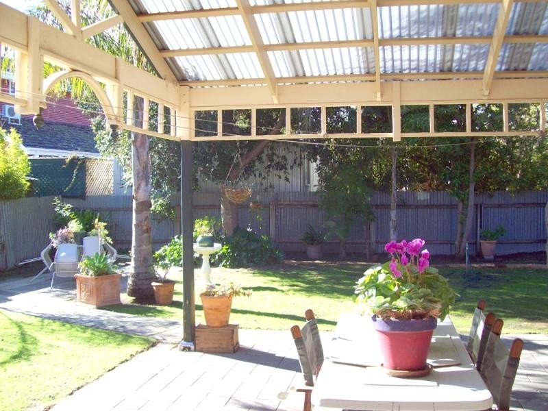 4 Roland Road, Rostrevor SA 5073