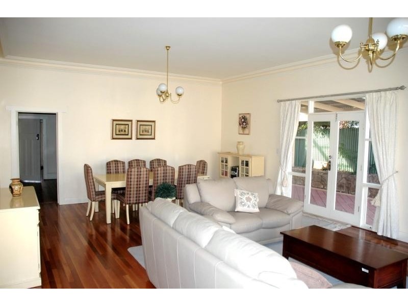 39 Cochrane Terrace, Prospect SA 5082