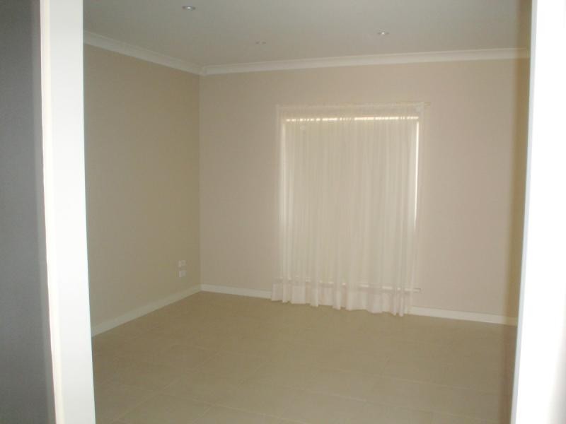 Unit 2/26 Third Street, Brompton SA 5007