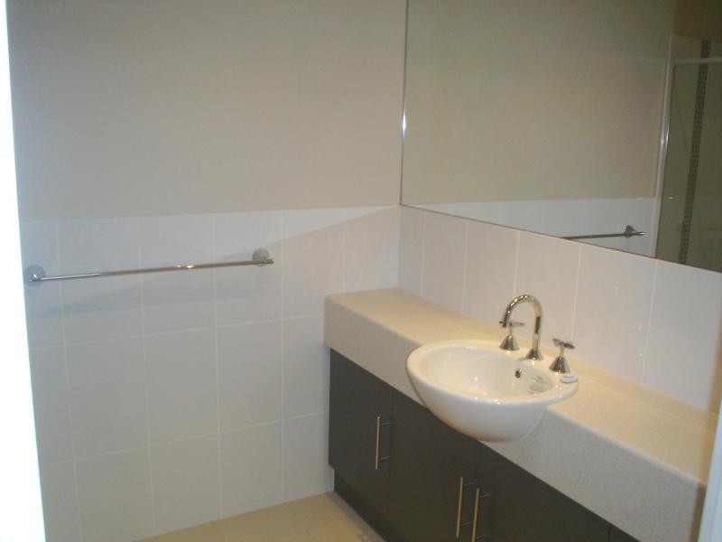 Unit 2/26 Third Street, Brompton SA 5007