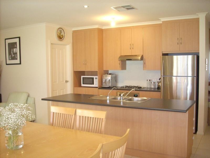 3 Jennier Drive, Campbelltown SA 5074