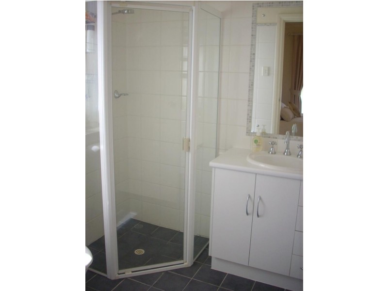 3 Jennier Drive, Campbelltown SA 5074