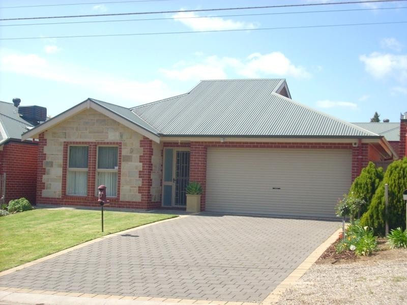 3 Jennier Drive, Campbelltown SA 5074