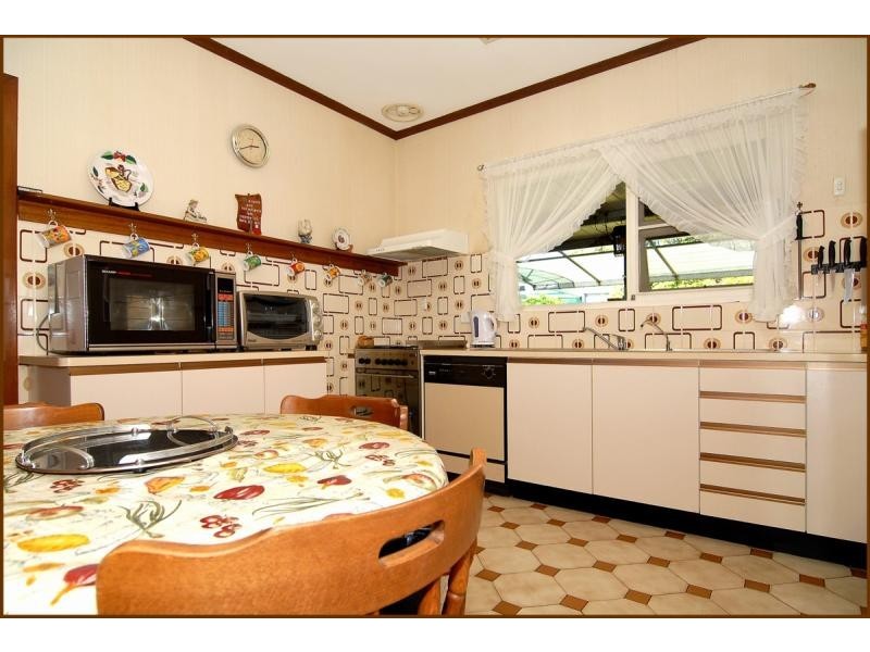 2 Denmead Avenue, Campbelltown SA 5074