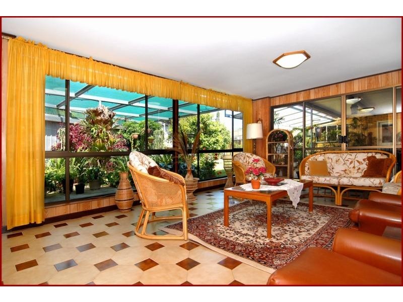 2 Denmead Avenue, Campbelltown SA 5074