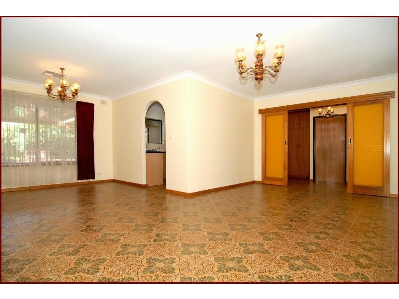 24 Donaldson Drive, Paradise SA 5075