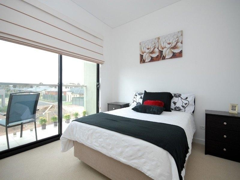 11 Franklin Avenue, Mawson Lakes SA 5095