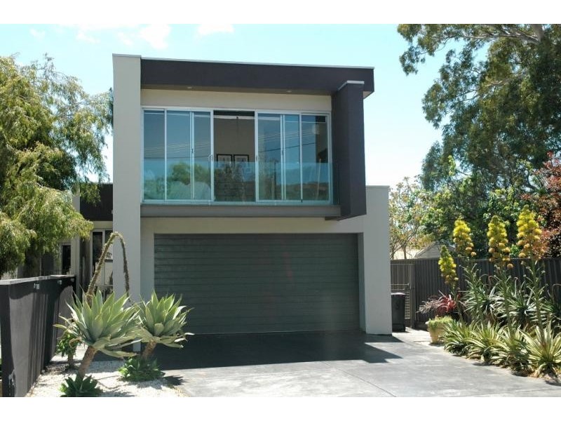 5 a Vine Lane, Glen Osmond SA 5064