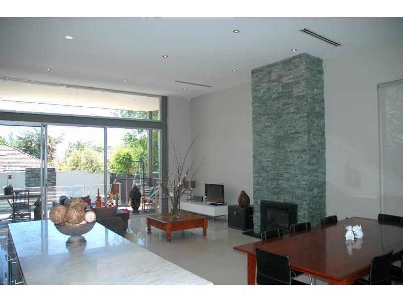 5 a Vine Lane, Glen Osmond SA 5064