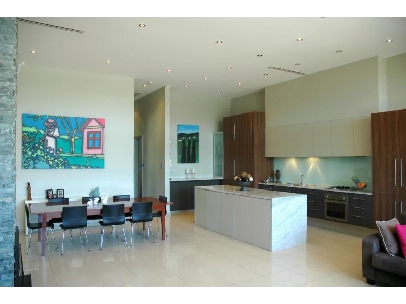 5 a Vine Lane, Glen Osmond SA 5064