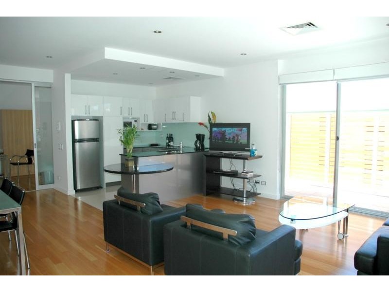 Apartment 6/10 Moseley Street, Glenelg SA 5045