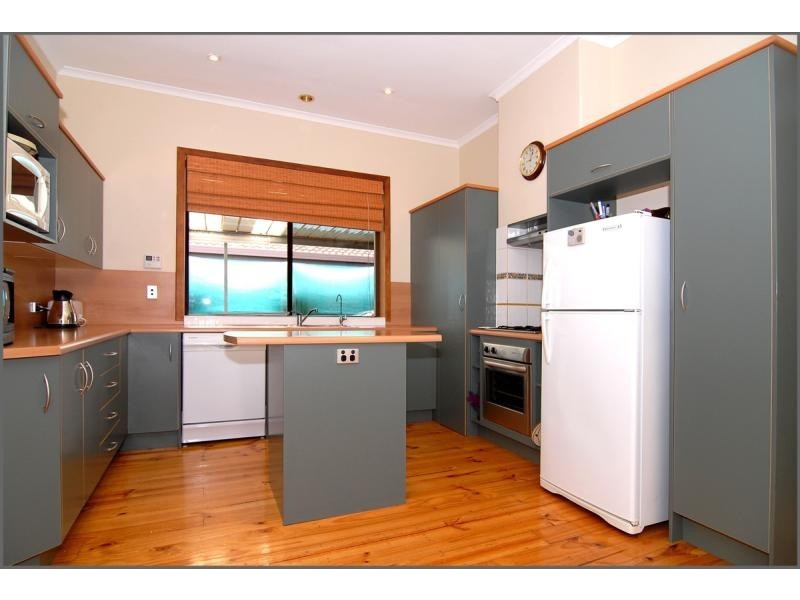 78 Avenue Road, Glynde SA 5070