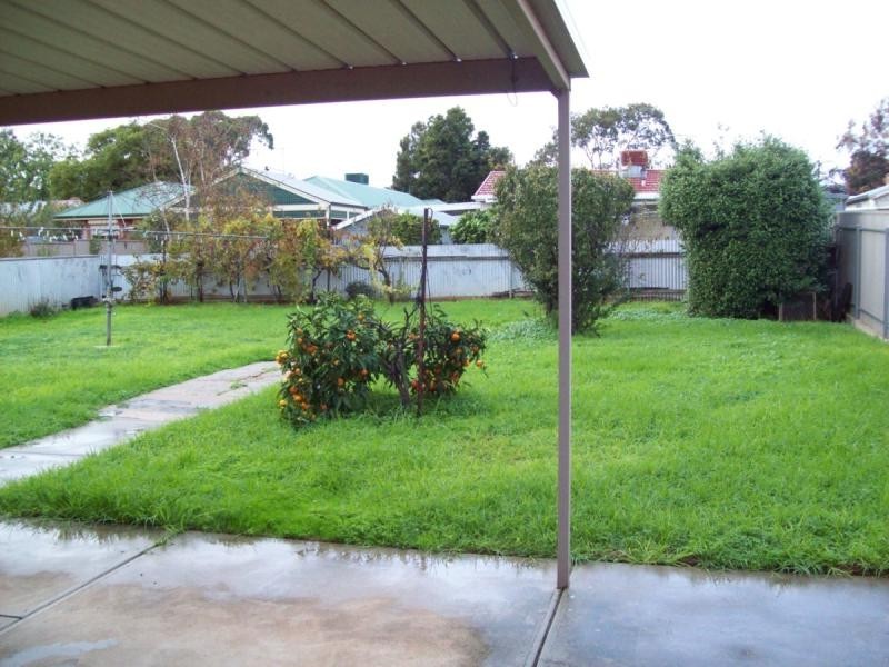 11 Athol Avenue, Tranmere SA 5073