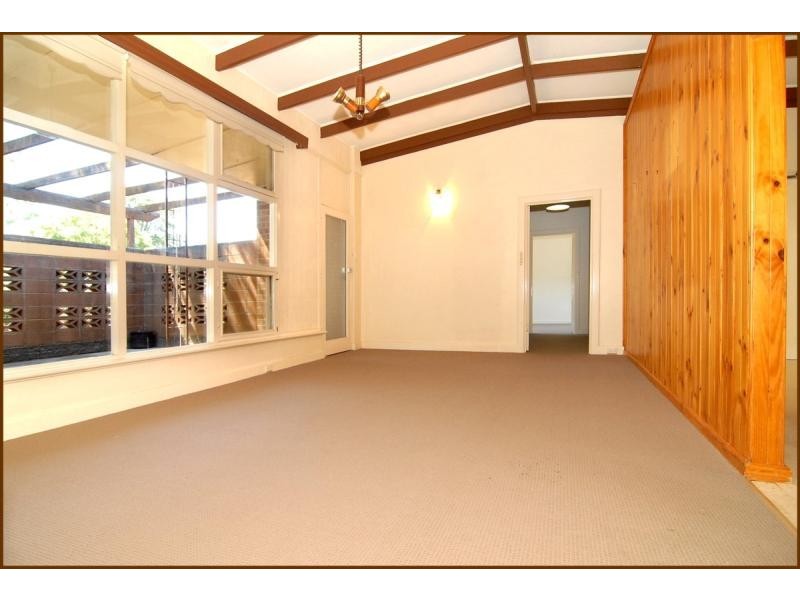 2 Chapman Street, Rostrevor SA 5073