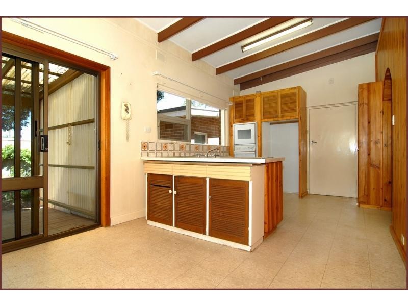 2 Chapman Street, Rostrevor SA 5073