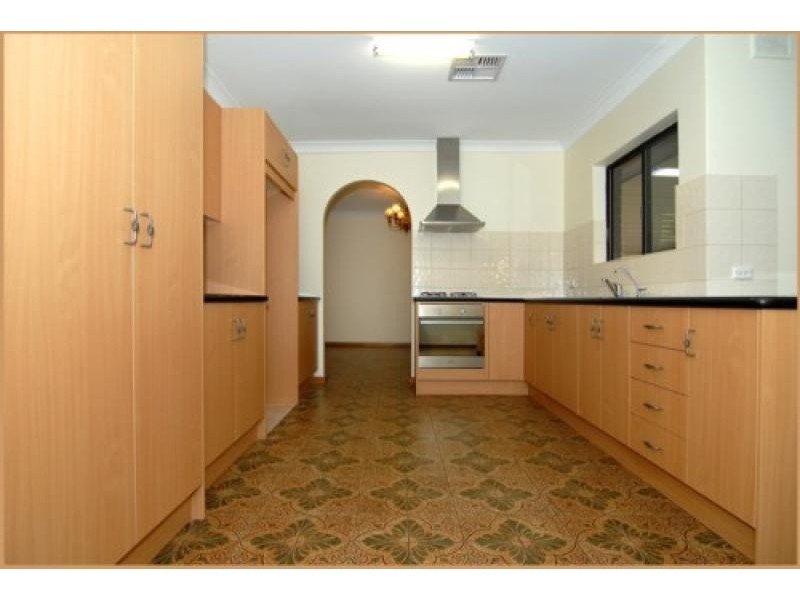 24 Donaldson Drive, Paradise SA 5075