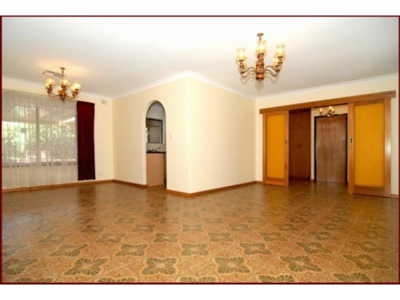 24 Donaldson Drive, Paradise SA 5075