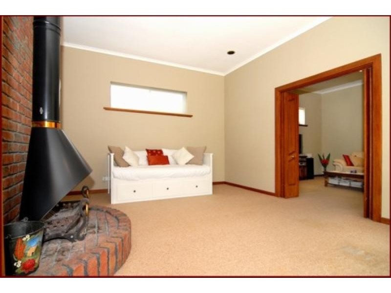 78 Avenue Road, Glynde SA 5070