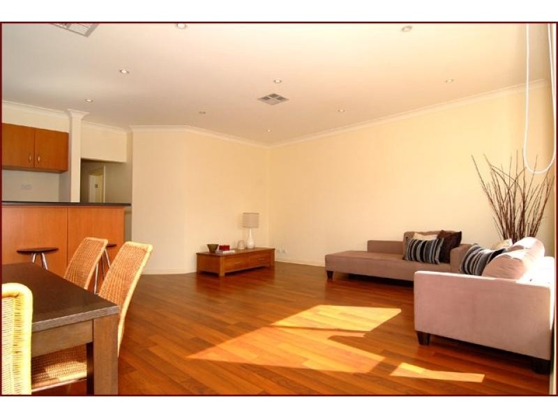 11 b Arnold Avenue, Firle SA 5070