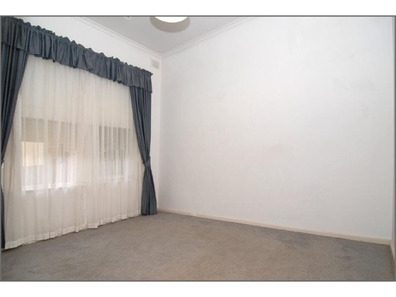 15 Sandra Avenue, Rostrevor SA 5073