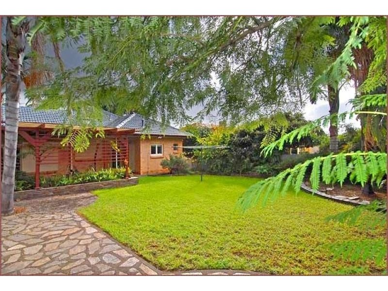 15 Sandra Avenue, Rostrevor SA 5073