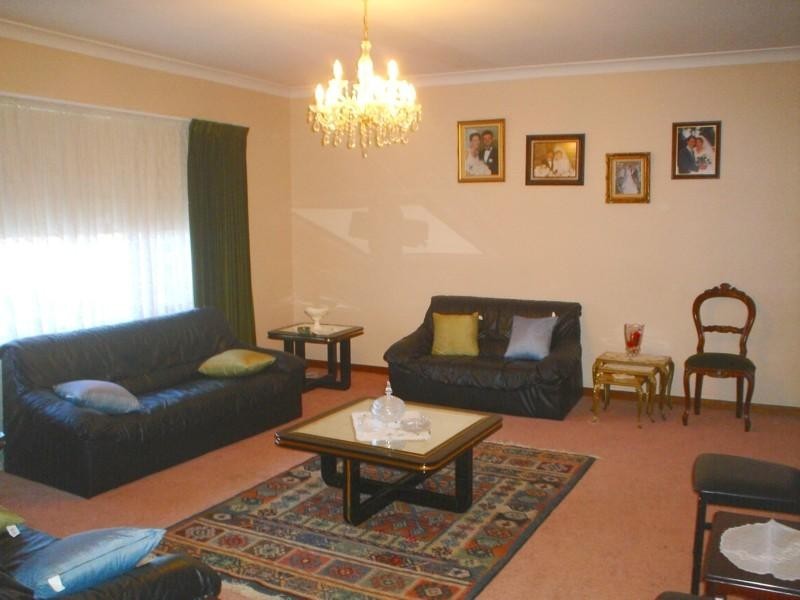 2 Lutana Grove, Dernancourt SA 5075