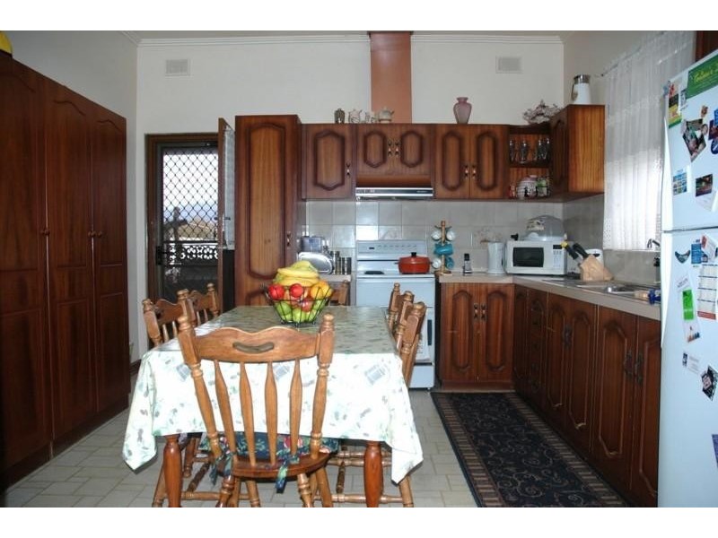 11 Dutton Avenue, Hectorville SA 5073