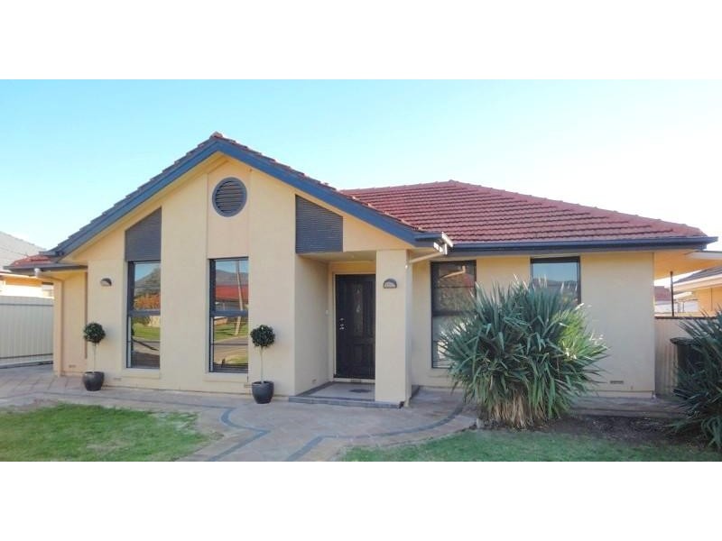 14 Essex Street, Newton SA 5074