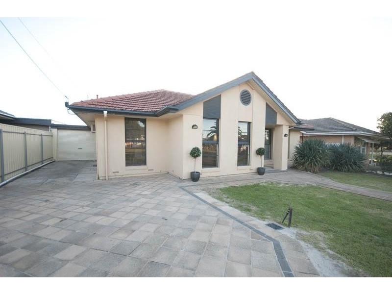 14 Essex Street, Newton SA 5074