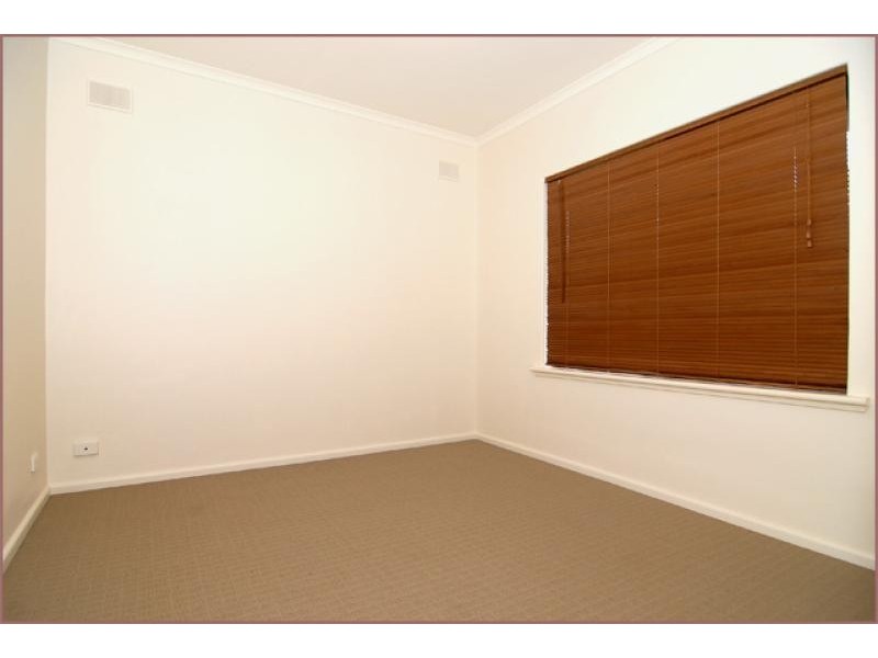 16 Willow Crescent, Campbelltown SA 5074