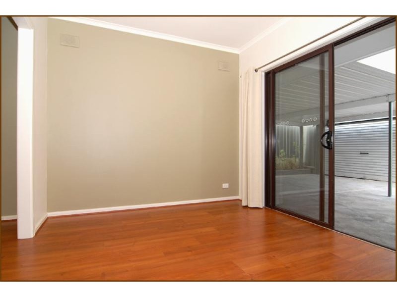 16 Willow Crescent, Campbelltown SA 5074