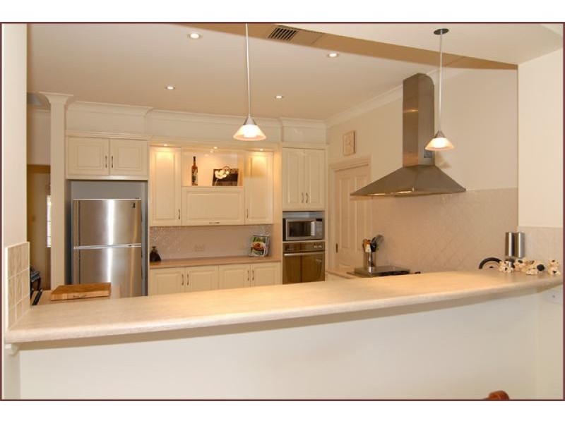 6 Grosvenor Court, Athelstone SA 5076