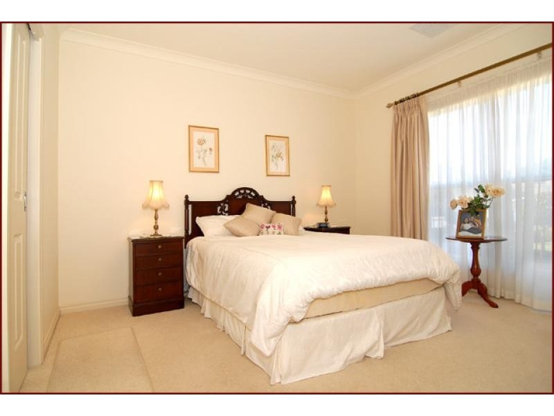6 Grosvenor Court, Athelstone SA 5076