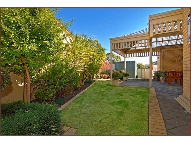6 Grosvenor Court, Athelstone SA 5076