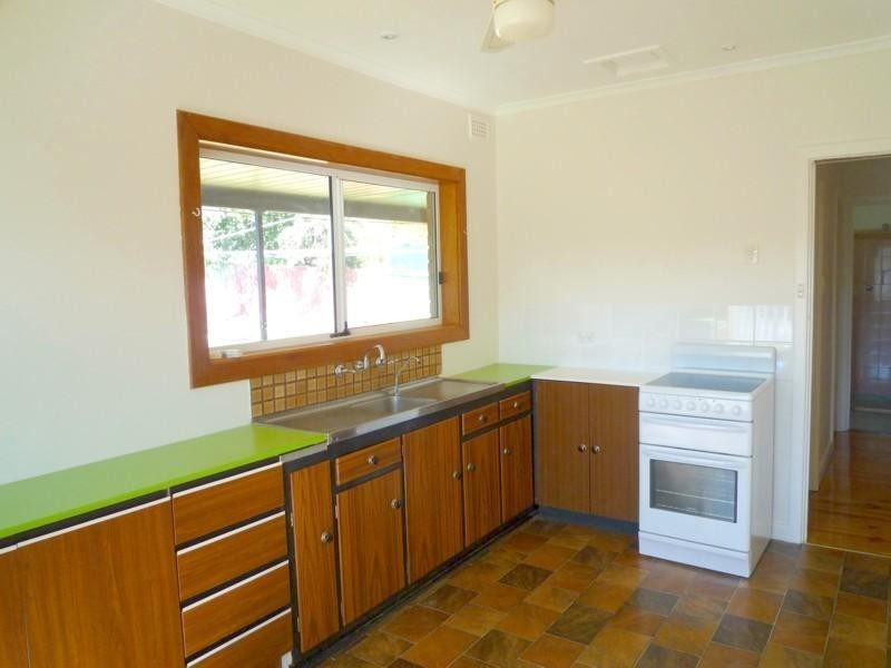 11 Bradbrook Road, Athelstone SA 5076