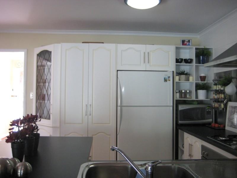 25 Ridgefield Avenue, Paradise SA 5075