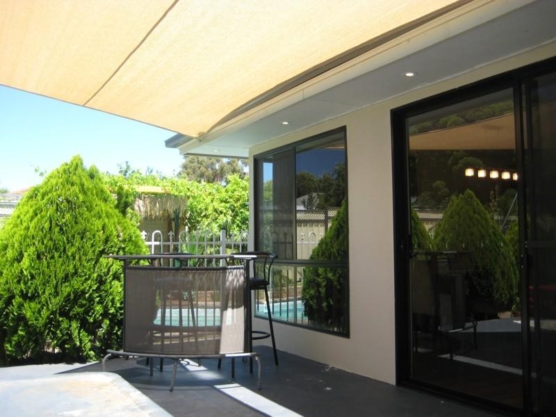 25 Ridgefield Avenue, Paradise SA 5075