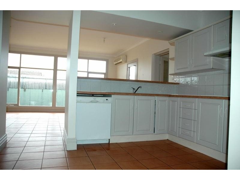 38 Emery Road, Campbelltown SA 5074