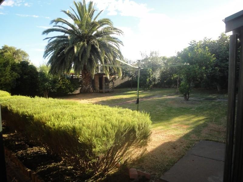 7 Rostrevor Avenue, Rostrevor SA 5073
