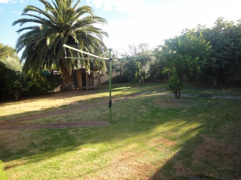 7 Rostrevor Avenue, Rostrevor SA 5073
