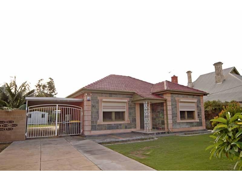 467 MILITARY ROAD, Largs Bay SA 5016