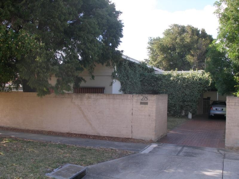 28 WARREN AVENUE, Glenelg North SA 5045