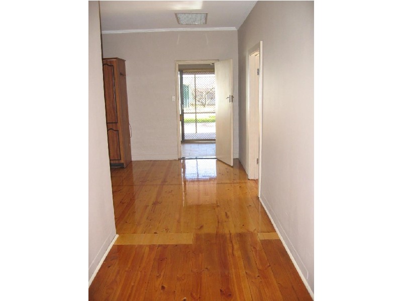 467 MILITARY ROAD, Largs Bay SA 5016