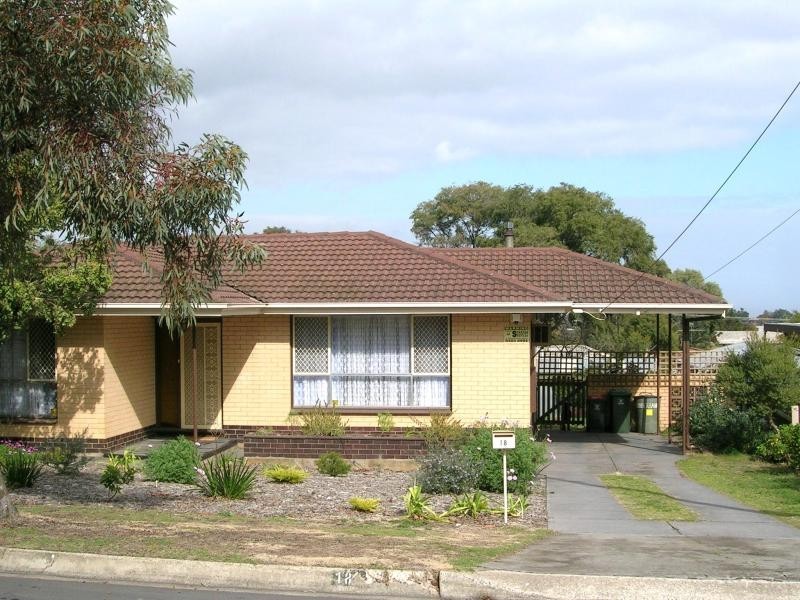 18 UNDERBANK GROVE, Hackham West SA 5163