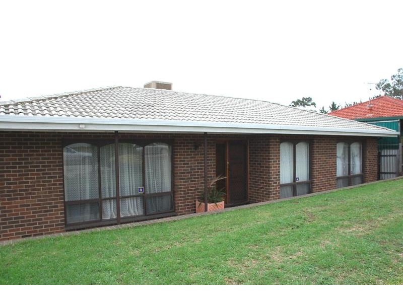 13 MARSDEN PLACE, Huntfield Heights SA 5163