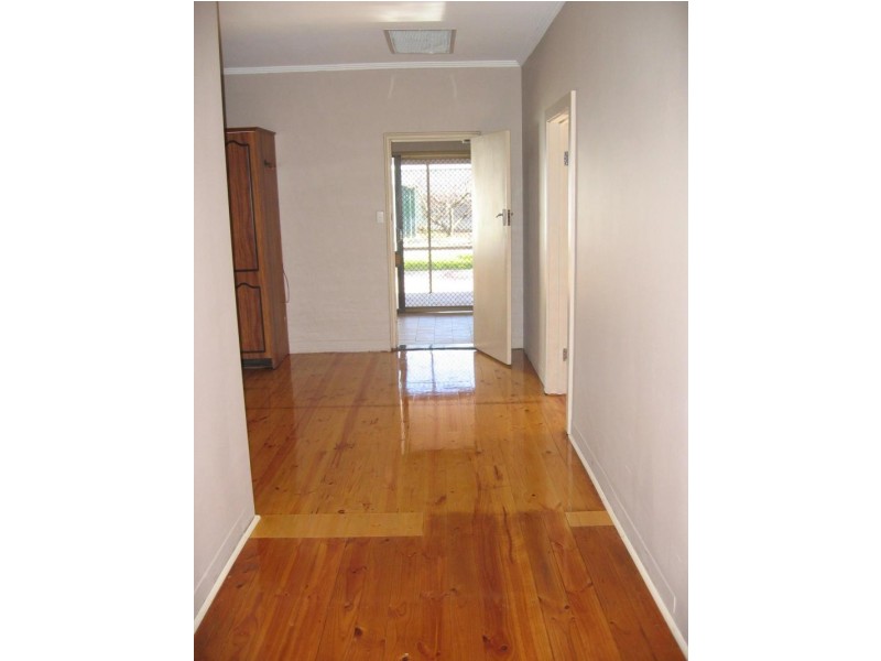 467 MILITARY ROAD, Largs Bay SA 5016