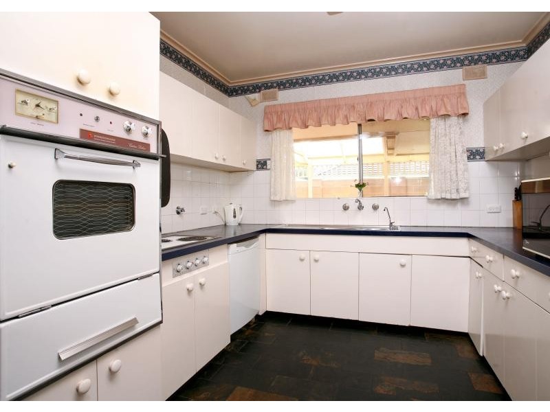 38 Richardson Avenue, Glenelg North SA 5045