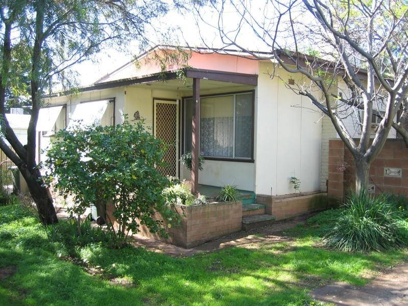 1 Yerong Street, Seacombe Gardens SA 5047